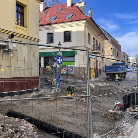 Przebudowa ul. Grunwaldzkiej w Rzeszowie [luty 2024] - fot 22